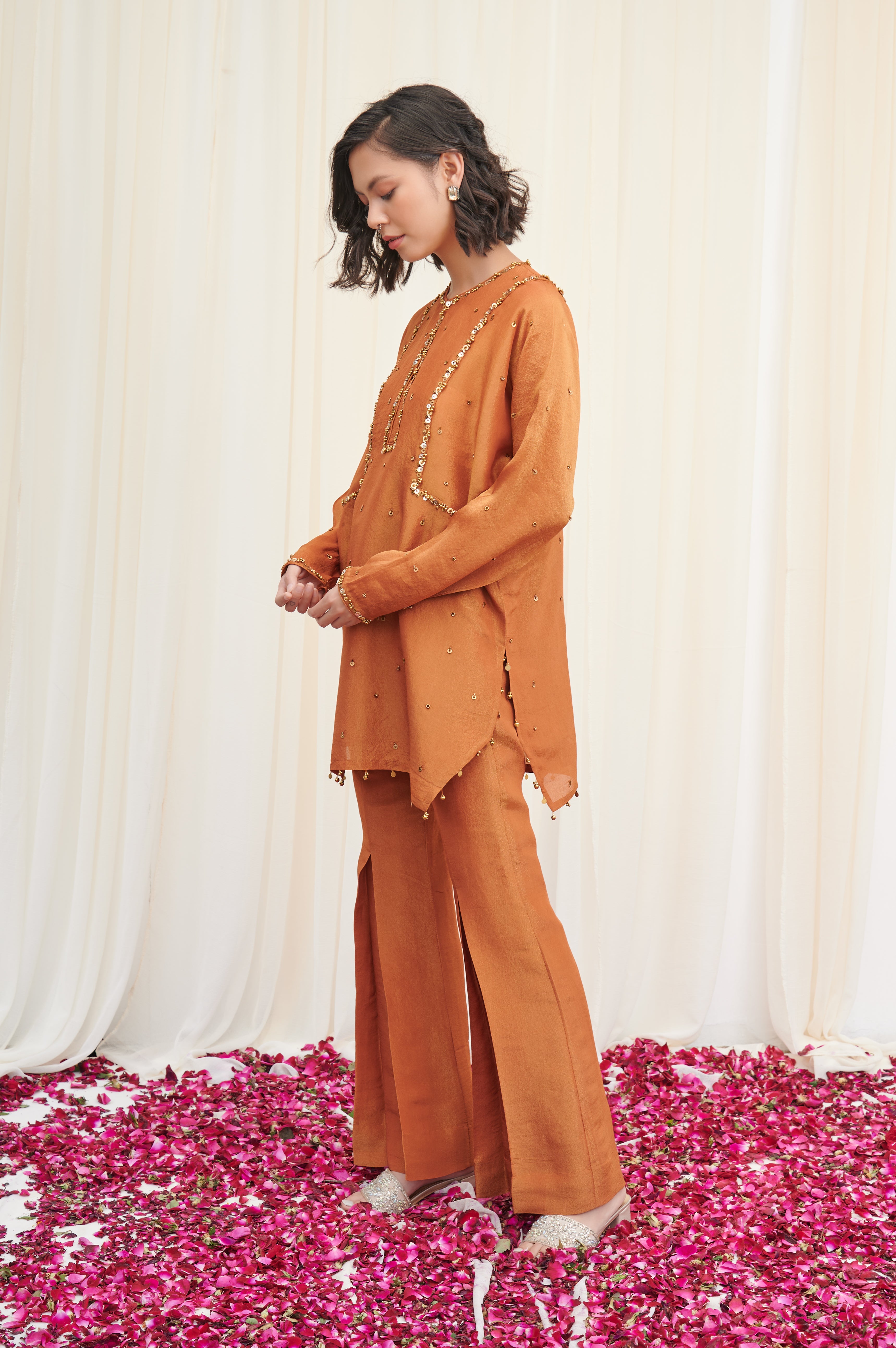 Mayur Mustard Embroidered Tissue Kurta with pants