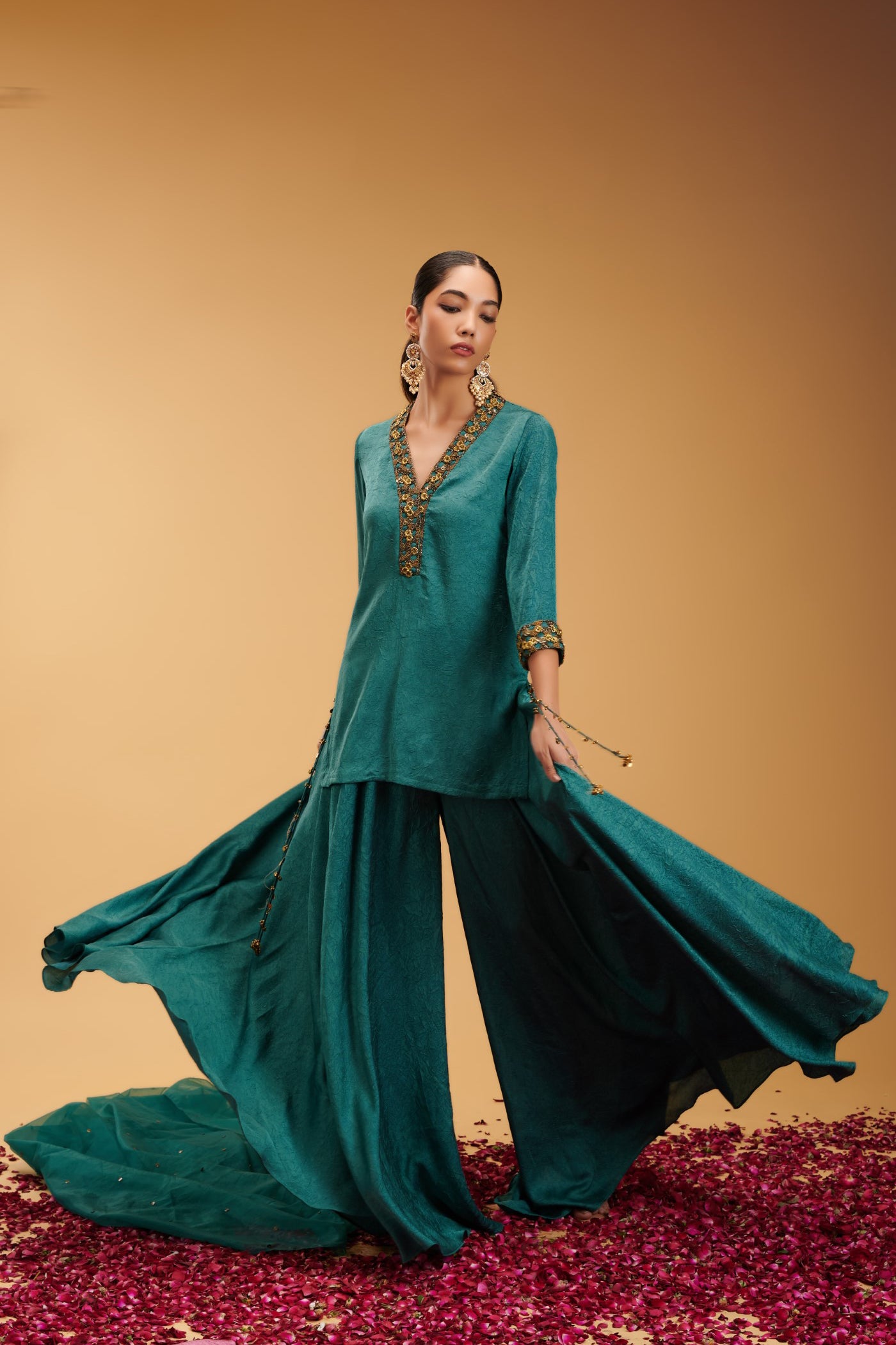 Mayuram Turqoise Embroidered Kurta with Plazzo and dupatta