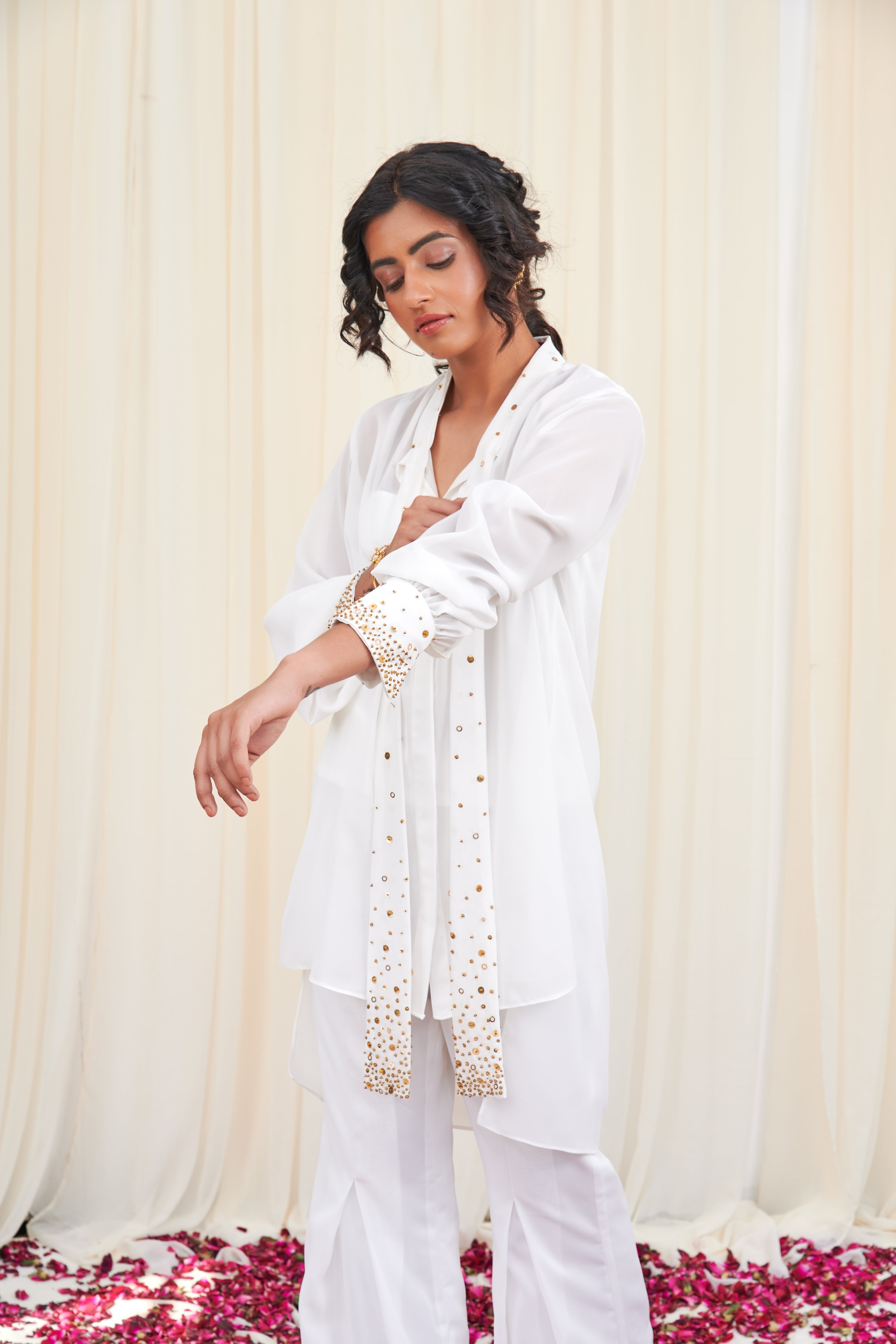 Kapitha shirt White Embroidered Shirt